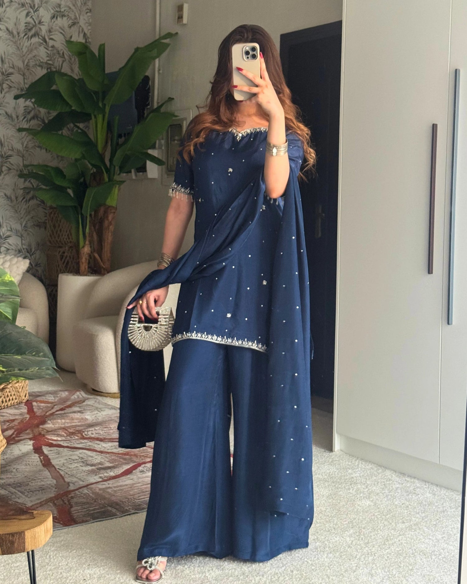 lookbook image shop_this_look_EcLGgQ