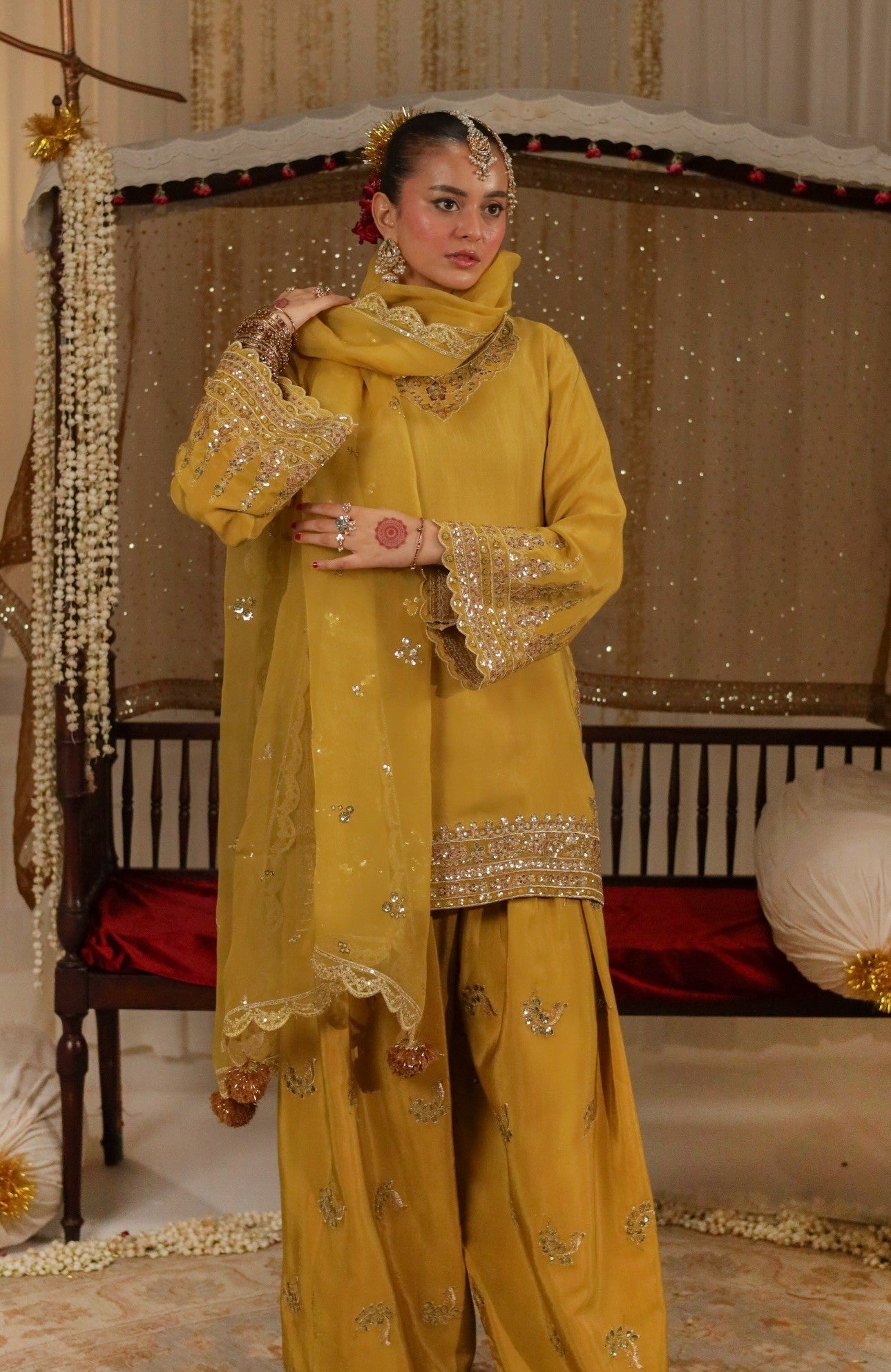 BUTTERSCOTCH YELLOW